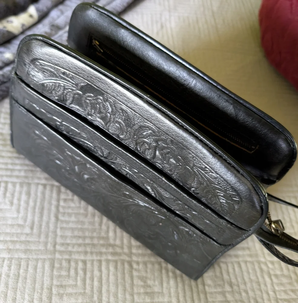 Hand Tooled Elegant Black Embossed Leather Purse
